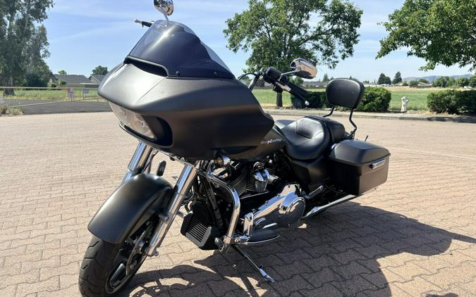 FLTRX 2020 Road Glide®