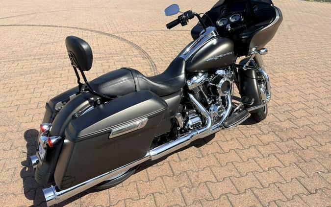 FLTRX 2020 Road Glide®