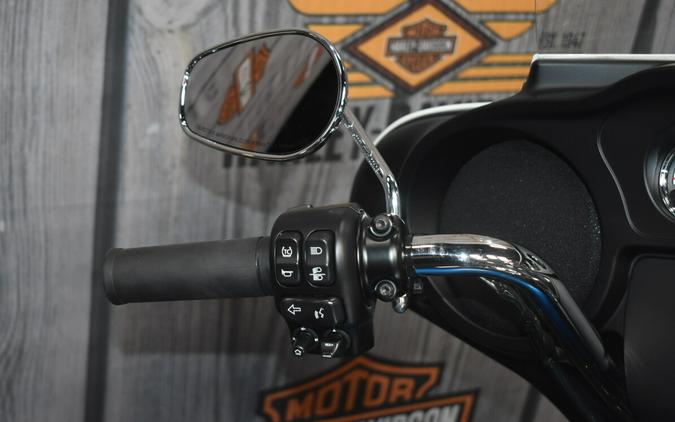 FLH 2021 Electra Glide® Revival™