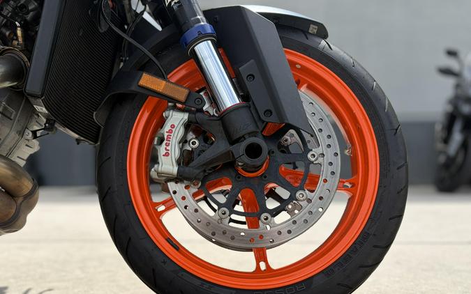 2023 KTM 1290 SUPER DUKE R