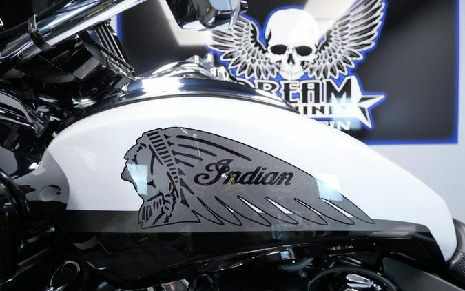 2025 Indian Motorcycle® Challenger® Limited 112 w/PowerBand Audio Ghost White Metallic with Black M