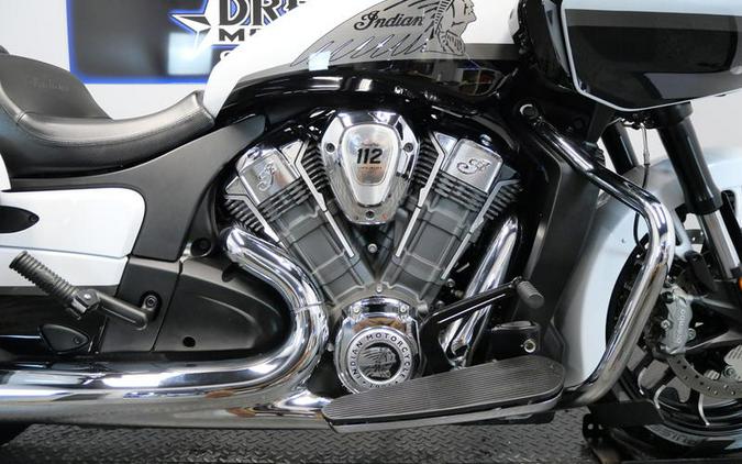 2025 Indian Motorcycle® Challenger® Limited 112 w/PowerBand Audio Ghost White Metallic with Black M