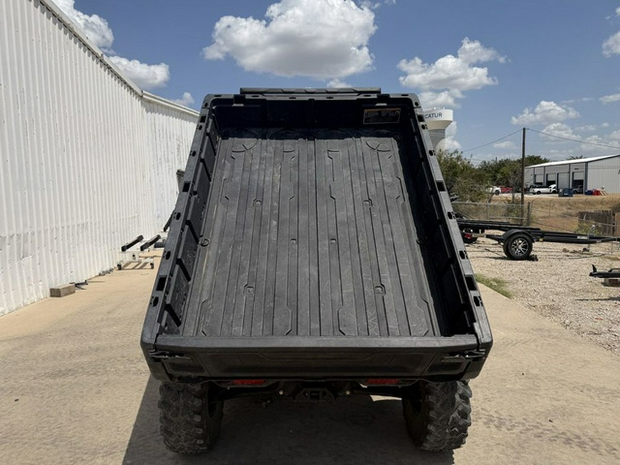 2023 Can-Am Defender 6X6 Limited HD10