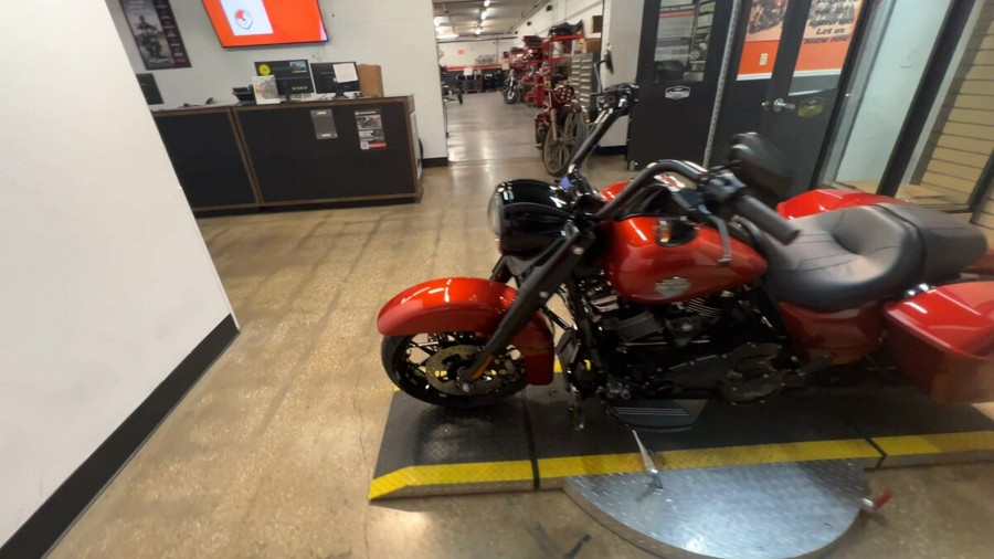 2025 Harley-Davidson Road King Special