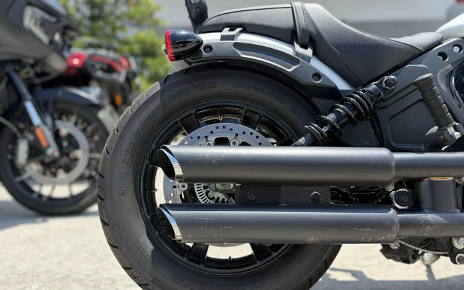 2020 Indian Motorcycle SCOUT BOBBER WHITE SMOKE WABS 49ST