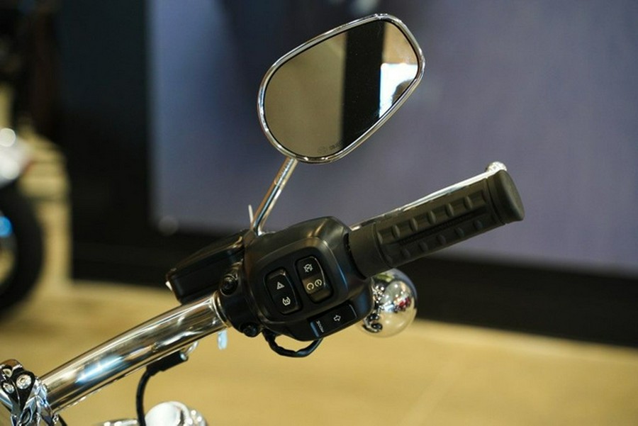 2026 Harley-Davidson Softail Breakout