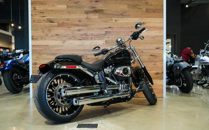 2026 Harley-Davidson Softail Breakout