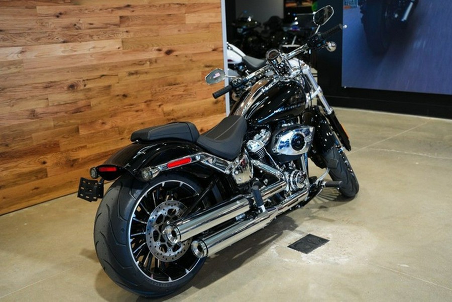 2026 Harley-Davidson Softail Breakout