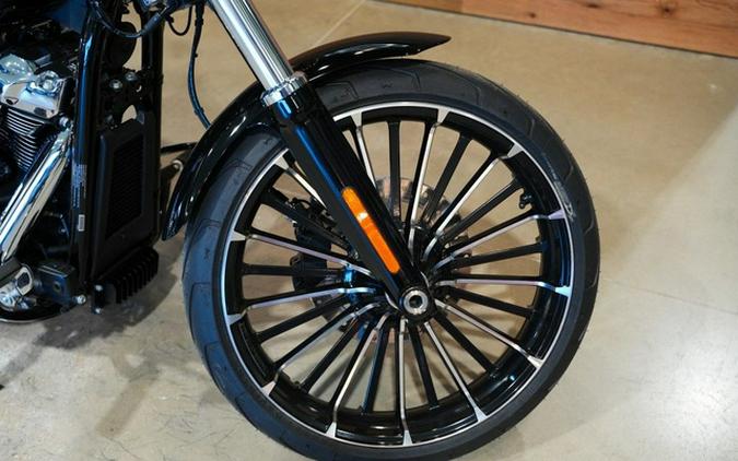 2026 Harley-Davidson Softail Breakout