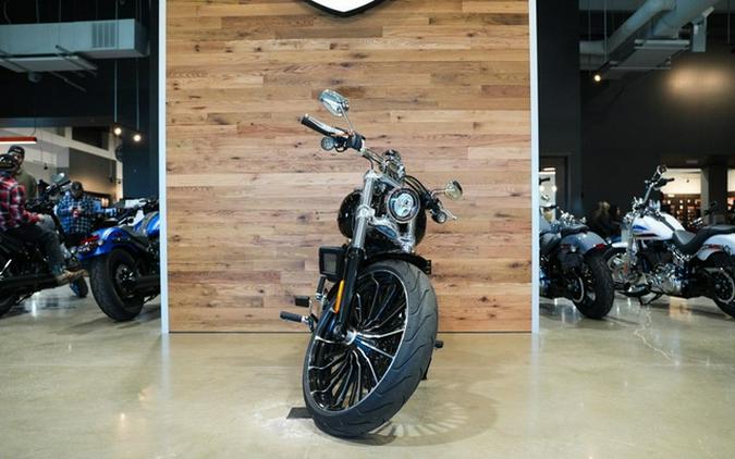 2026 Harley-Davidson Softail Breakout