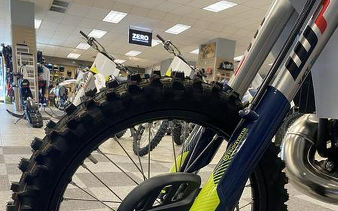 2024 Husqvarna® TE 300