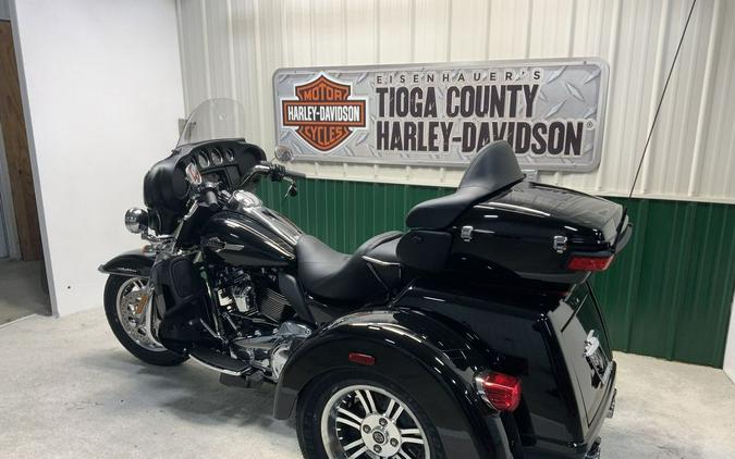 2024 Harley-Davidson® FLHTCUTG - Tri Glide® Ultra