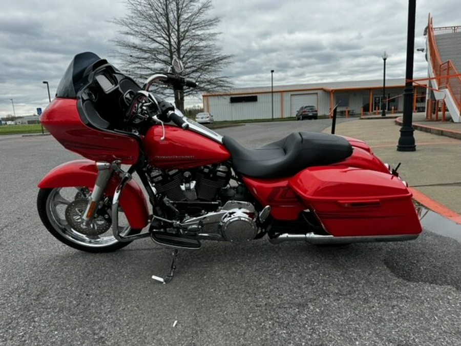 2017 Harley-Davidson Road Glide Special Custom Colour Laguna Orange