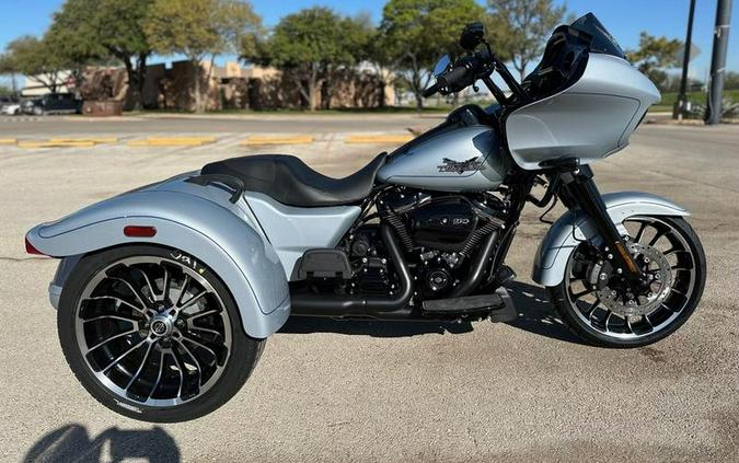 2023 Harley-Davidson Road Glide 3 Trike First Look [5 Fast Facts]