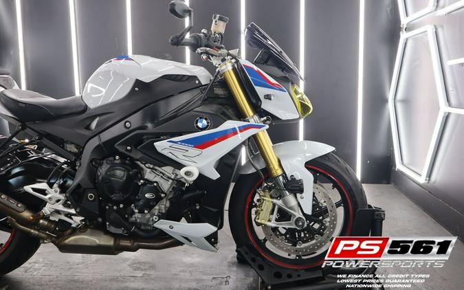 2017 BMW S 1000 R