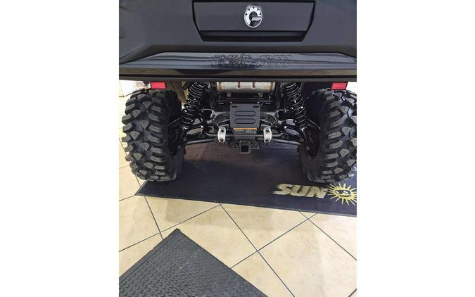 2026 Can-Am SSV DEF MAX XMR 65 HD11 CA 26 X mr with Half Doors HD11