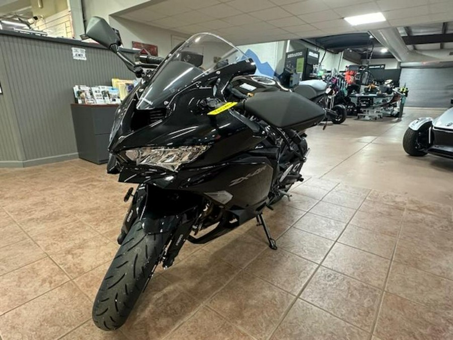 2026 Kawasaki Ninja® ZX™-4R ABS