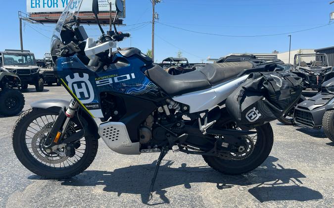 2023 Husqvarna Norden 901