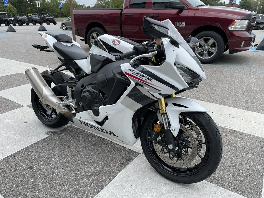 2026 Honda CBR1000RR ABS