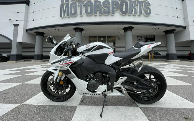 2026 Honda CBR1000RR ABS