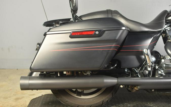 2016 Harley-Davidson Street Glide Special Black Denim