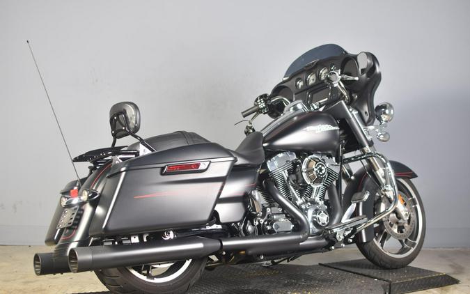 2016 Harley-Davidson Street Glide Special Black Denim