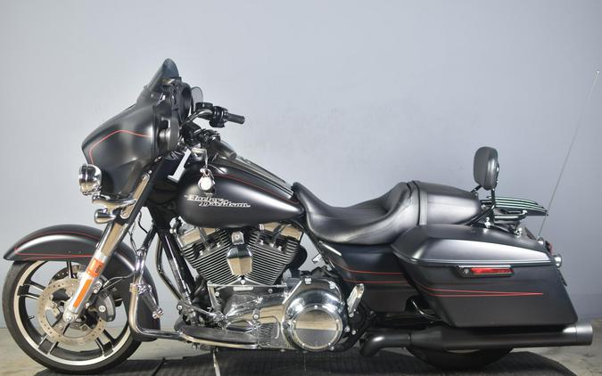 2016 Harley-Davidson Street Glide Special Black Denim