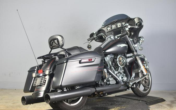 2016 Harley-Davidson Street Glide Special Black Denim