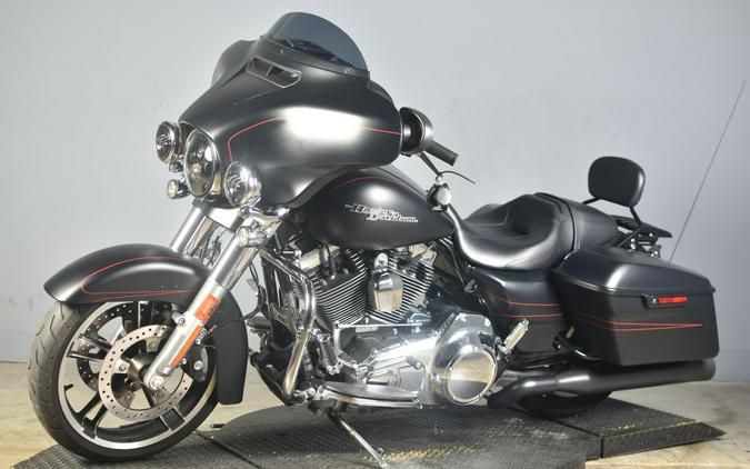 2016 Harley-Davidson Street Glide Special Black Denim