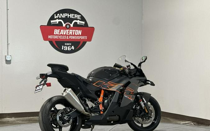 2026 KTM RC 990 R