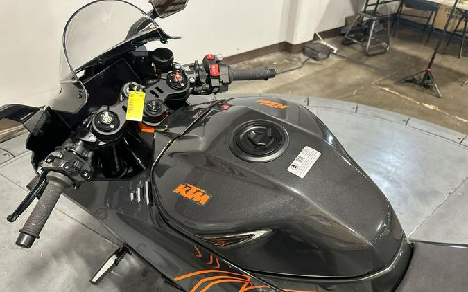 2026 KTM RC 990 R