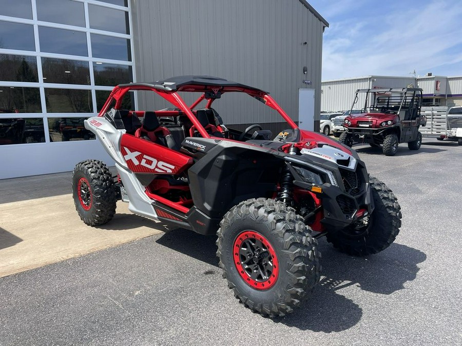 2025 Can-Am® Maverick X3 X ds Turbo RR Fiery Red & Hyper Silver