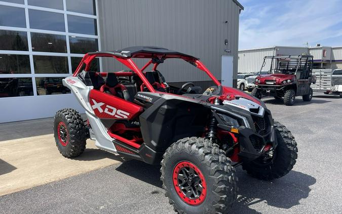 2025 Can-Am® Maverick X3 X ds Turbo RR Fiery Red & Hyper Silver
