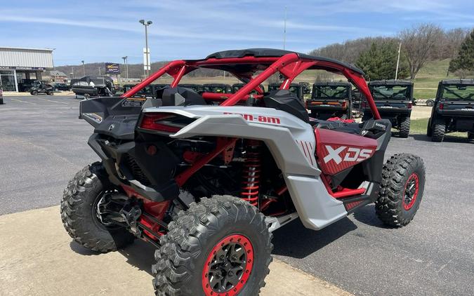 2025 Can-Am® Maverick X3 X ds Turbo RR Fiery Red & Hyper Silver