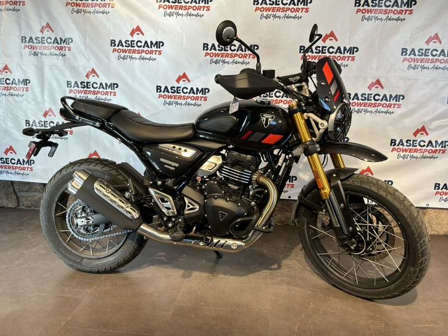 2026 Triumph Scrambler 400 XC Storm Grey