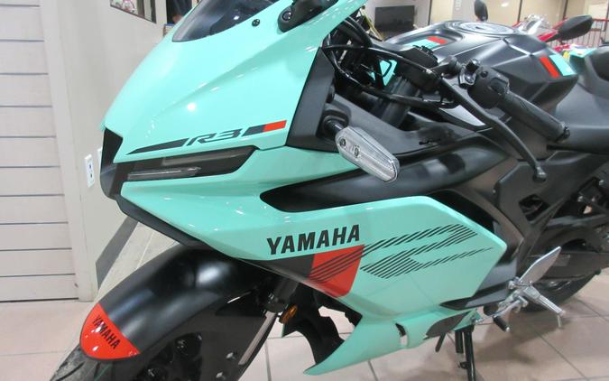 2026 YAMAHA YZF-R3 ABS