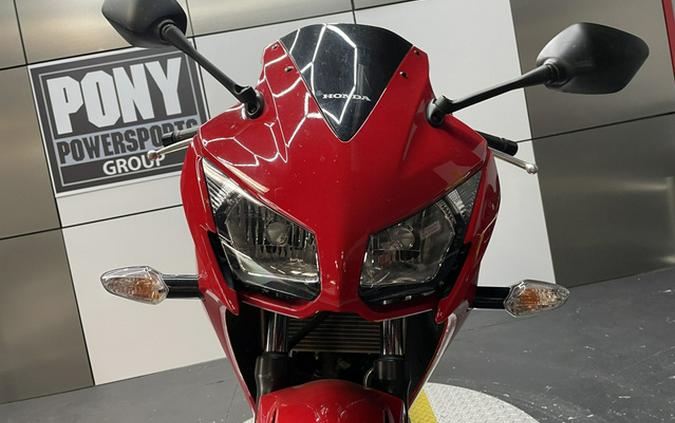 2015 Honda CBR 300R