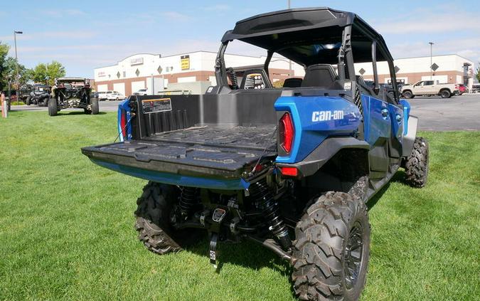 2023 Can-Am® Commander MAX XT