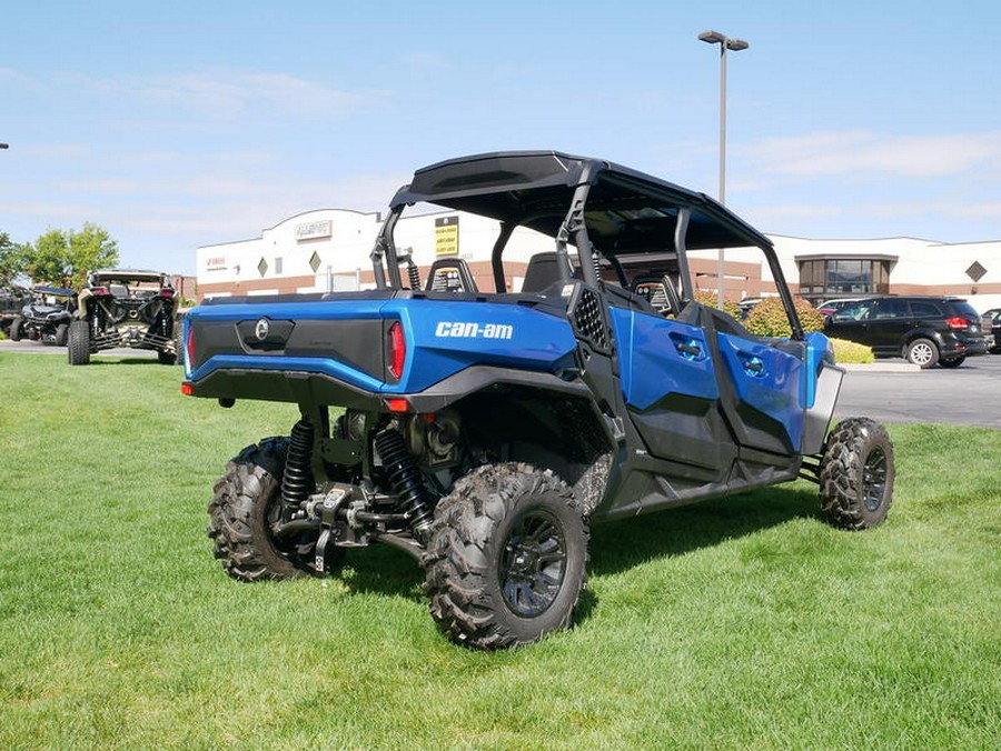 2023 Can-Am® Commander MAX XT