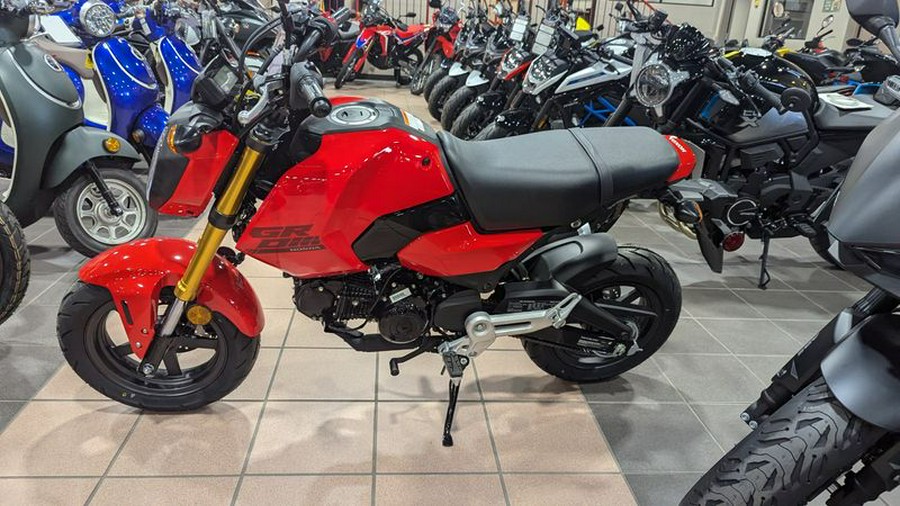 New 2025 HONDA GROM BASE CHERRY RED