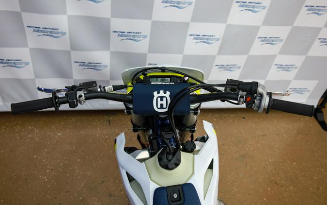 2025 Husqvarna Motorcycles TE150