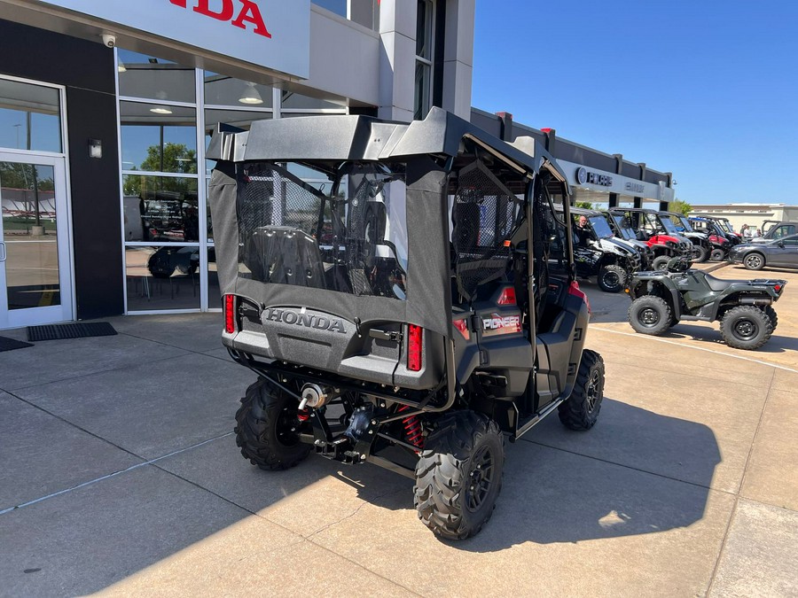 2024 Honda Pioneer 700-4 Deluxe