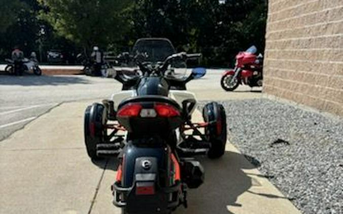 2015 Can-Am Spyder® F3 SM6