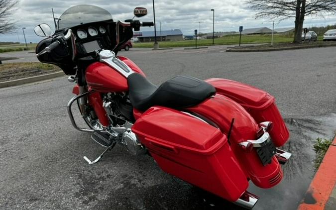 2017 Harley-Davidson Street Glide Special Custom Colour Laguna Orange