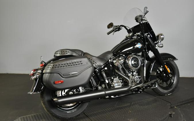 2025 Harley-Davidson Heritage Classic FLHC