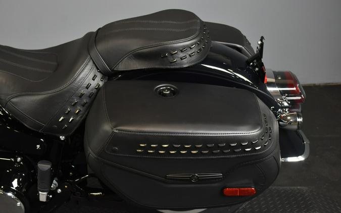 2025 Harley-Davidson Heritage Classic FLHC