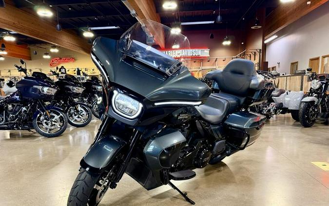 2025 Harley-Davidson® FLHXU - Street Glide® Ultra