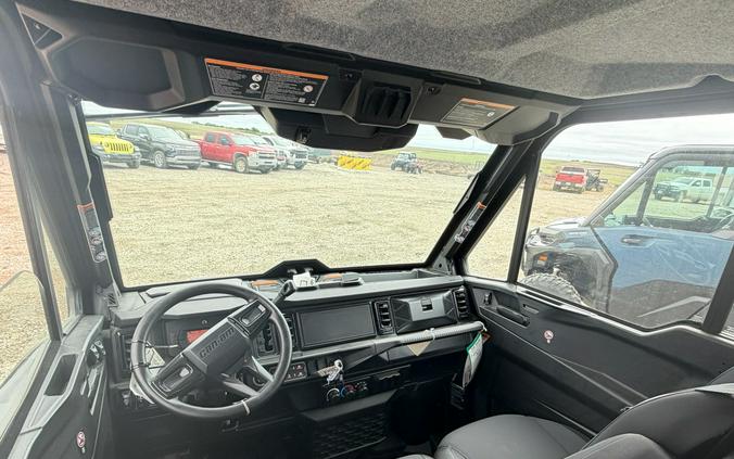 2026 Can-Am Defender MAX XT CAB HD11