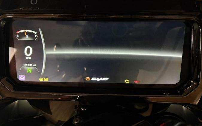 2025 Harley-Davidson® FLTRXSTSE - CVO™ Road Glide® ST