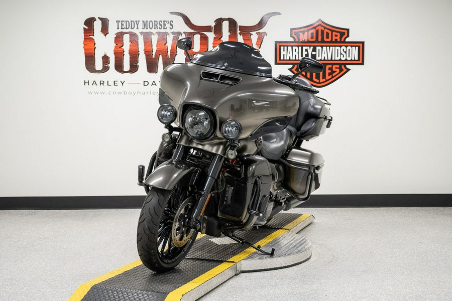2018 Harley-Davidson® FLHTKSE - CVO™ Limited